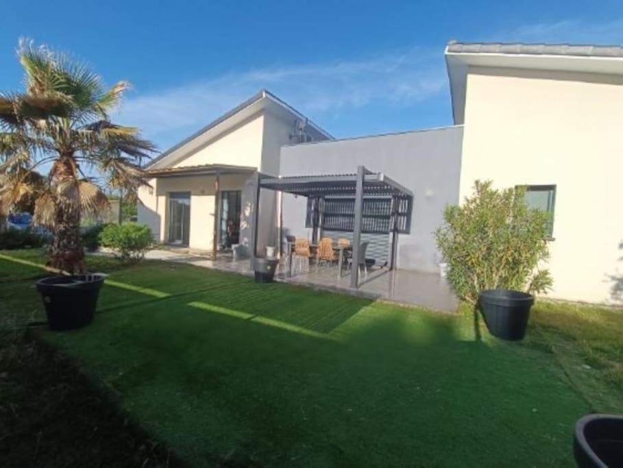 Villa Des Rives Du Tarn Avec Jacuzzi Montans Extérieur photo
